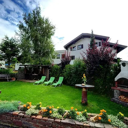 Haus Brunnacker * פיס